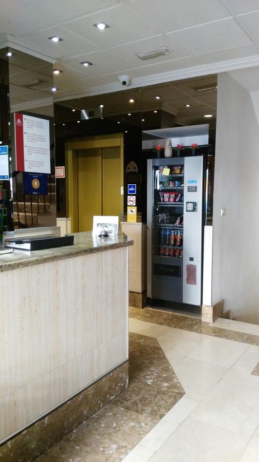 圣克拉拉酒店 奥维耶多 外观 照片